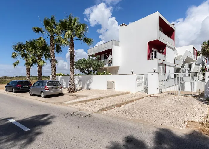 Santa Luzia Green Apartment *